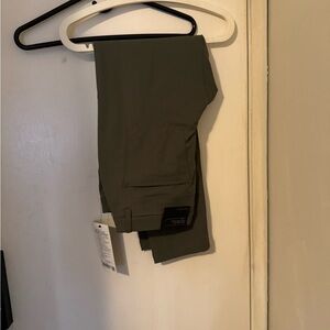 Men’s lululemon  slim -fit 5pkt pant 30L warpstreme